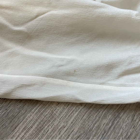 Jade Lantern Size 34 (Small) Cream Bell Sleeve Embellished Sheer Womens Blouse - Picture 6 of 10